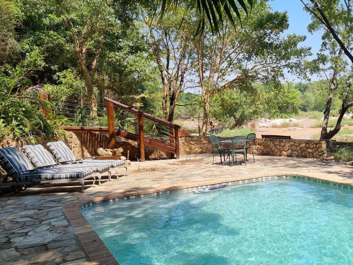 Paradise River Lodge 호에드스프뤼트 외부 사진